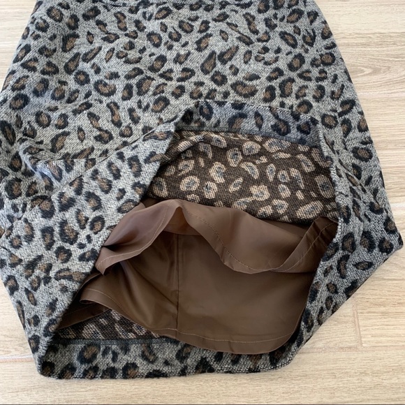 Ann Taylor Loft Animal Print Shift Skirt - Picture 5 of 8